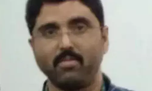 അവധിക്ക് വീട്ടിലെത്തി പ്രവാസി; മണിക്കൂറുകള്‍ക്കുള്ളില്‍ 55കാരൻ കുഴഞ്ഞുവീണ് മരിച്ചു; സംഭവം കോഴിക്കോട്