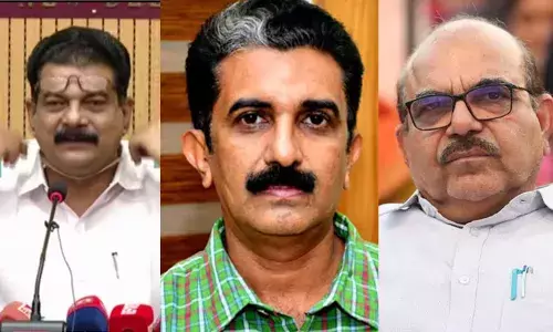 പി.ശശിയുമായി ബന്ധപ്പെട്ട രഹസ്യങ്ങള്‍ നവീന് അറിയാമായിരുന്നു; ശ്വാസം മുട്ടി മരിച്ചിട്ടും ശ്വാസകോശത്തിന് കുഴപ്പമില്ല;  അടിവസ്ത്രത്തിലെ രക്തക്കറ പോസ്റ്റ്‌മോര്‍ട്ടം റിപ്പോര്‍ട്ടില്‍ രേഖപ്പെടുത്തിയില്ല; എഡിഎമ്മിന്റെ മരണത്തില്‍ ദുരൂഹതയെന്ന് അന്‍വര്‍