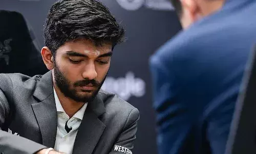 ആവേശകരമായ പതിനൊന്നാം റൗണ്ടില്‍ ചൈനയുടെ ഡിങ് ലിറനെ വീഴത്തി ഇന്ത്യയുടെ ഗുകേഷ്; 6-5ന് മുന്നില്‍; ഒന്നര പോയിന്റ് അകലെ ലോക ചാംപ്യന്‍ പട്ടം: ശേഷിക്കുന്നത് ഇനി മൂന്ന് മത്സരങ്ങള്‍