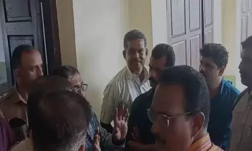 മാടായി കോളേജില്‍ സി.പി.എം പ്രവര്‍ത്തകന് നിയമനം നല്‍കാനുള്ള വിവാദനീക്കം; കൂട്ട അച്ചടക്ക നടപടി; മാടായി കോളേജ് ഡയറക്ടര്‍മാരെ കോണ്‍ഗ്രസ് പ്രാഥമിക അംഗത്വത്തില്‍ നിന്നും പുറത്താക്കി