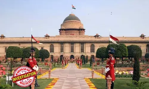 ചട്ടവിരുദ്ധമായി മെമ്മറി കാര്‍ഡ് തുറന്നു പരിശോധിച്ചു; മെമ്മറി കാര്‍ഡ് പുറത്തുപോയാല്‍ ജീവിതത്തെ ബാധിക്കും; ആരോപിതര്‍ക്കെതിരെ നടപടിയില്ല; രാഷ്ട്രപതിയുടെ ഇടപെടല്‍ തേടി കത്തയച്ച് അതിജീവിത