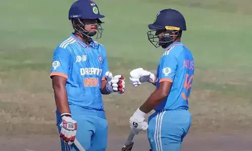 ഒരു 13 കാരന് ഇത്രയും വലിയ സിക്‌സറടിക്കാനാകുമോ?; വൈഭവ് സൂര്യവന്‍ഷിയുടെ പ്രായത്തില്‍ സംശയം; ശ്രീലങ്കന്‍ പേസറുടെ പന്ത് സിക്‌സ് അടിക്കുന്ന ദൃശ്യം പങ്കുവച്ച് ചോദ്യവുമായി മുന്‍ പാക് താരം; ബിസിസിഐയുടെ പരിശോധനക്ക് വിധേയനായതാണെന്ന് പിതാവിന്റെ പ്രതികരണം