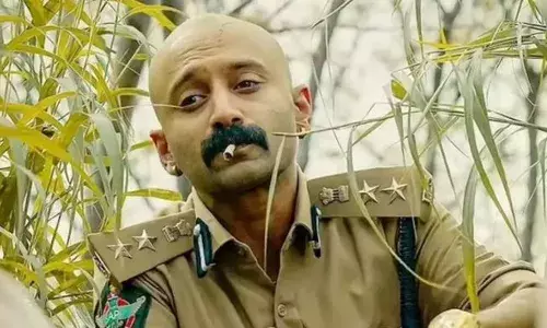 ഷെഖാവത്ത് എന്ന വാക്ക് ഉപയോഗിക്കുന്നത് ഒഴിവാക്കണം, അല്ലെങ്കിൽ കർണി സേന വീട്ടില്‍ കയറി തല്ലും; പുഷ്പ 2 വിന് ഭീഷണിയുമായി രജപുത്ര നേതാവ് രാജ് ഷെഖാവത്ത്