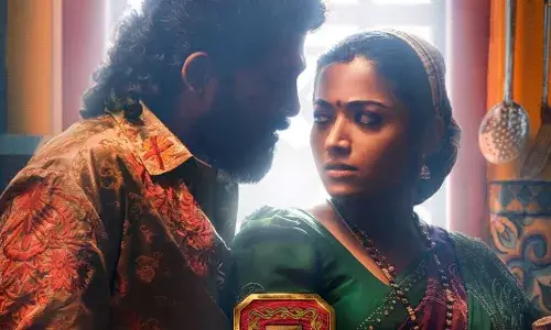 ആന്ധ്രയിലെ തിയ്യേറ്ററില്‍ യുവാവിനെ മരിച്ച നിലയില്‍ കണ്ടെത്തി; സംഭവം പുഷ്പ 2 പ്രദര്‍ശനത്തിന് പിന്നാലെ