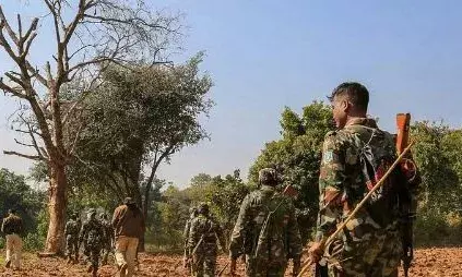 ഛത്തീസ്​ഗഢിൽ മാവോയിസ്റ്റുകളും സുരക്ഷാ സേനയും തമ്മിൽ ഏറ്റുമുട്ടൽ; വെടിവെയ്പ്പ് തുടരുന്നു; പ്രദേശത്ത് വ്യാപക തിരച്ചിൽ;അതീവ ജാഗ്രത!