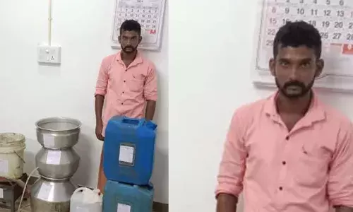 വീട്ടില്‍ ചാരായം വാറ്റി കരിങ്കല്‍ക്വാറി തൊഴിലാളികള്‍ക്ക് വില്‍പ്പന: കോന്നിയില്‍  യുവാവ് അറസ്റ്റില്‍: മൂന്നു ലിറ്റര്‍ ചാരായവും പിടികൂടി