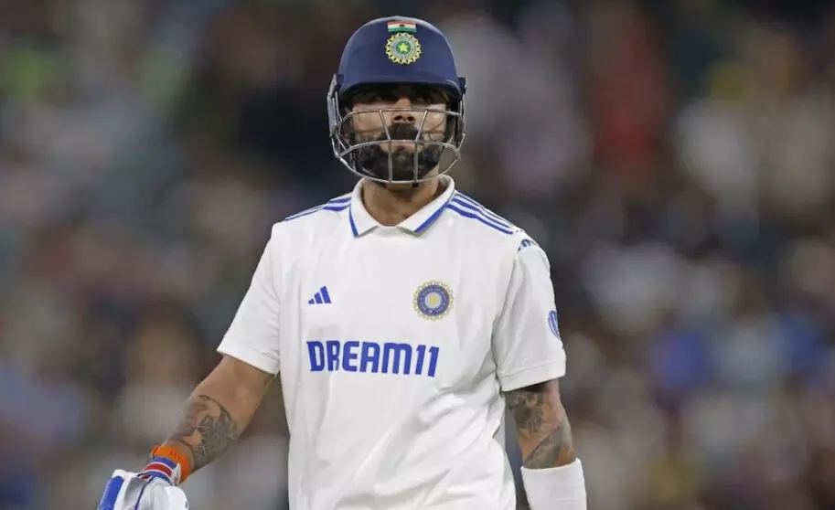 ഗാബ ടെസ്റ്റില് കോഹ്ലിയെ കാത്തിരിക്കുന്നത് ടെസ്റ്റിലെ അപൂര്വ റെക്കോര്ഡ്; ഈ നേട്ടം സ്വന്തമാക്കിയിരിക്കുന്നത് രണ്ട് താരങ്ങള് മാത്രം ഗാബ ടെസ്റ്റില് കോഹ്ലിയെ കാത്തിരിക്കുന്നത് ടെസ്റ്റിലെ അപൂര്വ റെക്കോര്ഡ്; ഈ നേട്ടം സ്വന്തമാക്കിയിരിക്കുന്നത് രണ്ട് താരങ്ങള് മാത്രം