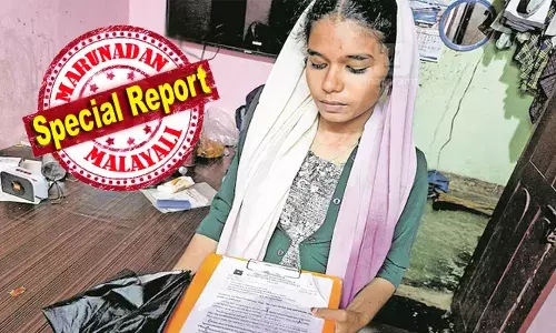 അഞ്ച് പേരും നടന്നത് ഇന്നത്തെ ഹിന്ദി പരീക്ഷയെ കുറിച്ചുള്ള ആശങ്ക പങ്കുവെച്ച്; അവര്‍ നടന്നകന്നത് കുടയും റൈറ്റിങ് ബോര്‍ഡും അജ്‌നയ്ക്ക് കൈമാറി:  അപകടത്തിന്റെ ഞെട്ടല്‍ മാറാതെ അജ്‌ന