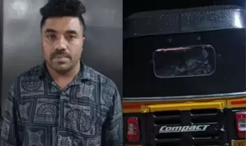 ഓട്ടോയിൽ കറങ്ങിനടന്ന് വിൽപ്പന; മാസങ്ങളായി നിരീക്ഷിച്ചു; പിന്നാലെ വിദേശ മദ്യക്കുപ്പികളുമായി യുവാവ് അറസ്റ്റിൽ; സംഭവം കൽപ്പറ്റയിൽ