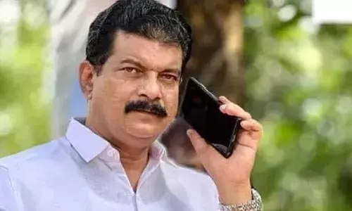 പി വി അന്‍വര്‍ പഴയ തട്ടകമായ കോണ്‍ഗ്രസിലേക്ക്? കെ. സുധാകരന്റെ പിന്തുണയോടെ  ഡല്‍ഹി കേന്ദ്രീകരിച്ച് ചര്‍ച്ച; കെ.സി.വേണുഗോപാലുമായി കൂടിക്കാഴ്ച നടത്തി;  സതീശന്റെ നിലപാട് നിര്‍ണായകം; തീരുമാനം ഉടന്‍