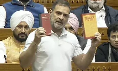 സവര്‍ക്കര്‍ പറഞ്ഞത്  ഭരണഘടനയില്‍ ഇന്ത്യയുടേതായി ഒന്നുമില്ലെന്ന്;  ബിജെപിയുടെ നിയമസംഹിത മനുസ്മൃതിയാണ്, ഭരണ ഘടനയല്ല;  ഭരണഘടന ചര്‍ച്ചയില്‍ ബിജെപിക്കെതിരെ ആഞ്ഞടിച്ച് രാഹുല്‍ ഗാന്ധി