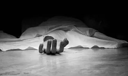 ശബരിമല തീർത്ഥാടകൻ കുഴഞ്ഞുവീണ് മരിച്ച നിലയിൽ; ഹൃദയഘാതമെന്ന് നിഗമനം; മരിച്ചത് തൃശൂർ സ്വദേശി