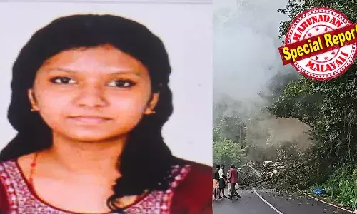 കാട്ടാന കുത്തിമറിച്ചിട്ട പന ദേഹത്ത് വീണ് ബൈക്ക് യാത്രക്കാരിക്ക് ദാരുണാന്ത്യം; മരിച്ചത് എഞ്ചിനിയറിങ് കോളേജ് വിദ്യാര്‍ഥിനി: ബൈക്ക് ഓടിച്ചിരുന്നയാള്‍ക്ക് പരിക്ക്