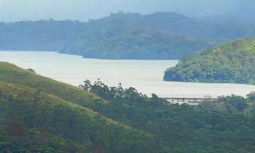 തുടര്‍ച്ചയായി രണ്ടു ദിവസം അതിശക്തമായ മഴ;  മുല്ലപ്പെരിയാറില്‍ ജലനിരപ്പ് ഏഴടി ഉയര്‍ന്നു