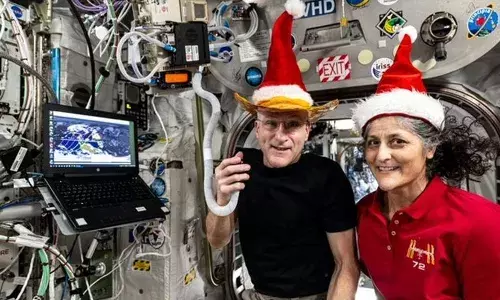 സുനിതാ വില്യംസും കൂട്ടരും മടങ്ങി എത്തുക 2025 ല്; ക്രിസ്മസും ന്യൂഇയറും ബഹിരാകാശത്ത് ആഘോഷമാക്കാനൊരുങ്ങി ക്രൂ അംഗങ്ങള്: സ്പേസ് എക്സ് ഡ്രാഗണ് ക്യാപ്സ്യൂള് വിജയകരമായി വിക്ഷേപിച്ചതോട് കൂടി ടീം അംഗങ്ങള്വെക്കേഷന് മോഡില് സുനിതാ വില്യംസും കൂട്ടരും മടങ്ങി എത്തുക 2025 ല്; ക്രിസ്മസും ന്യൂഇയറും ബഹിരാകാശത്ത് ആഘോഷമാക്കാനൊരുങ്ങി ക്രൂ അംഗങ്ങള്: സ്പേസ് എക്സ് ഡ്രാഗണ് ക്യാപ്സ്യൂള് വിജയകരമായി വിക്ഷേപിച്ചതോട് കൂടി ടീം അംഗങ്ങള്വെക്കേഷന് മോഡില്