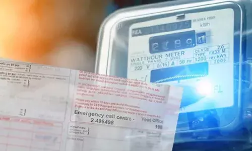 കൊല്ലത്ത് പണിതീരാത്ത വീട്ടില്‍ 17,445 രൂപയുടെ വൈദ്യുതിബില്‍; പണികിട്ടുക ഇലക്ട്രീഷ്യന്! പണം വീട്ടമ്മ അടക്കേണ്ടെന്ന് കെഎസ്ഇബി