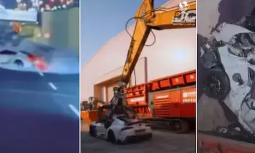 ഇത് കര വേറെ...; ആഡംബര കാറുമായി റോഡിലൂടെ പുക പറത്തി ഷോ ഓഫ്; കടുത്ത ശിക്ഷ; കാറിനെ പിടികൂടി ജെസിബി കൊണ്ട് ഞെരുക്കി വെട്ടിപൊളിച്ച് തവിടുപൊടിയാക്കി; ഉടമയുടെ ഞെഞ്ച് തകർന്നു; ഇനി ഇത് ആവർത്തിക്കല്ലെന്ന് ഖത്തർ!