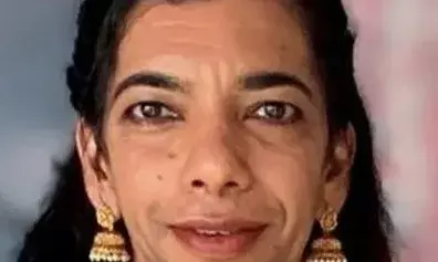 കെയിന്സില് മലയാളി നഴ്സിന് അപ്രതീക്ഷിത മരണം; തൊടുപുഴ സ്വദേശിനിയുടെ മരണം മസ്തിഷ്കാഘാതത്തെ തുടര്ന്ന് കെയിന്സില് മലയാളി നഴ്സിന് അപ്രതീക്ഷിത മരണം; തൊടുപുഴ സ്വദേശിനിയുടെ മരണം മസ്തിഷ്കാഘാതത്തെ തുടര്ന്ന്