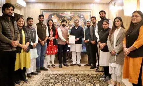 വിദ്യാഭ്യാസ മേഖലയിലെ വാണിജ്യവത്കരണം തടയുന്നതിനായി നയം അനിവാര്യം; ക്രമാതീതമായുള്ള ഫീസ് വര്‍ധനവ് അവസാനിപ്പിക്കാന്‍ നടപടി വേണം; കേന്ദ്ര സര്‍ക്കാരിന് നിവേദനം നല്‍കി എബിവിപി