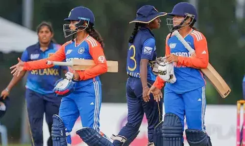 സൂപ്പര്‍ ഫോര്‍ പോരാട്ടത്തില്‍ ലങ്കന്‍ വനിതകളെ തകര്‍ത്ത് ഇന്ത്യ; അണ്ടര്‍ 19 ഏഷ്യാ കപ്പ് വനിതാ ടി20 പോരാട്ടത്തില്‍ ഫൈനലില്‍