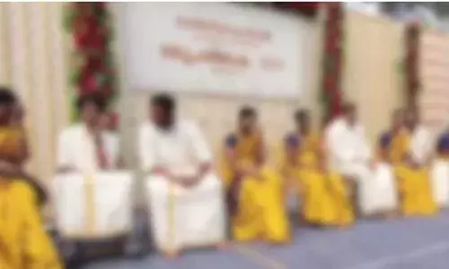 രണ്ട് ലക്ഷം രൂപയും രണ്ട് പവനും നല്‍കാമെന്ന് പറഞ്ഞു; കിട്ടിയത് ഒറ്റ മുണ്ടും ഒരു ഗ്രാം തികയാത്ത താലിയും സാരിയും ബ്‌ളൗസും; സമൂഹ വിവാഹത്തിന്റെ പേരില്‍ തട്ടിപ്പ്; 24 പേരുടെ പരാതിയില്‍ സല്‍സ്നേഹഭവനെതിരെ കേസെടുത്ത് പോലീസ്