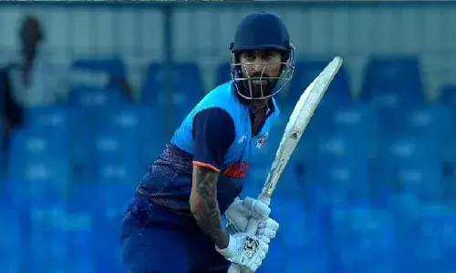 വിജയ് ഹസാരെ ട്രോഫി; ആദ്യ മത്സരത്തിൽ അടിതെറ്റി കേരളം; തോൽവി 62 റണ്‍സിന്; അസറുദ്ദീന്റെ സെഞ്ച്വറി പാഴായി; തകർപ്പൻ ഓൾ റൗണ്ട് പ്രകടനവുമായി ക്രുനാല്‍ പാണ്ഡ്യ