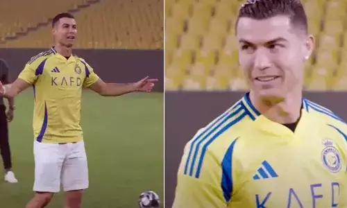 ആരാണ് മെസി എന്നേക്കാള്‍ ഭേദമെന്ന് പറഞ്ഞത്? പിന്നാലെ പൊട്ടിച്ചിരി; യുട്യൂബ് ചാനലില്‍ മെസിയെ കുറിച്ച് പറഞ്ഞ് റെണാള്‍ഡോ; മെസിയെ റൊണാള്‍ഡോ കളിയാക്കിയതെന്ന് ആരാധകര്‍: വീഡിയോ