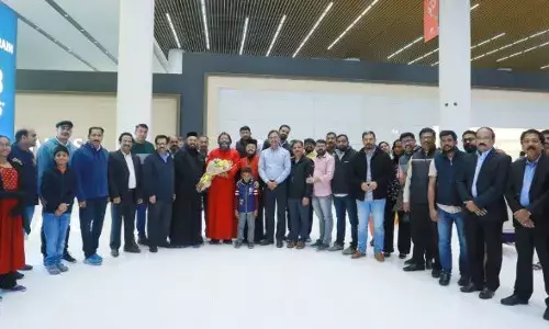 ഡോ. ഗീവര്‍ഗ്ഗീസ് മാര്‍ ബര്‍ണബാസ് മെത്രാപ്പോലീത്തായെ സ്വീകരണം