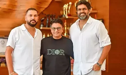 പിച്ചില്‍ നിന്ന് കോടികണക്കിന് ആരാധകരുടെ ഹൃദയത്തിലേക്ക്; യുവരാജിന്റെ ജീവിതം ബിഗ് സ്‌ക്രീനിലേക്ക്; സിക്‌സ് സിക്‌സസ് എന്ന പേരിട്ടിരിക്കുന്ന ചിത്രത്തില്‍ യുവിയായി എത്തുന്നത് ബോളിവുഡ് യുവതാരമോ?