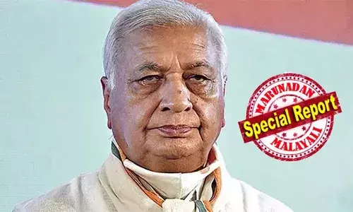 കോട്ടും സ്യൂട്ടും ഉപേക്ഷിച്ച്, ജനങ്ങള്‍ക്കിടയില്‍ നടന്ന ഗവര്‍ണര്‍; യൂണിവേഴ്‌സിറ്റികള്‍ സര്‍ക്കാറില്‍ നിന്നും പിടിച്ചെടുത്ത നയങ്ങള്‍; പിണറായി മുതല്‍ എസ്എഫ്‌ഐക്കാര്‍ വരെയുള്ളവരുമായി കലഹം; ആരിഫ് മുഹമ്മദ് ഖാന്‍ കേരളം വിടുന്നത് പിണറായി വിജയന് ആവോളം തലവേദനകള്‍ തീര്‍ത്ത ശേഷം