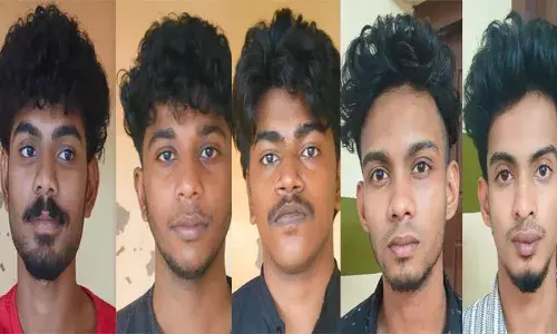 ലോട്ടറി വിറ്റതിന്റെ പണം നല്‍കുന്നതിനെ ചൊല്ലിയുള്ള തര്‍ക്കം; കാറിലെത്തിയ യുവാക്കള്‍ ഉടമയെ മര്‍ദിച്ചു; തടയാന്‍ ശ്രമിച്ച ട്രാഫിക് സിപിഓയ്ക്കും ക്രൂരമര്‍ദനം; അഞ്ചു യുവാക്കള്‍ റിമാന്‍ഡില്‍