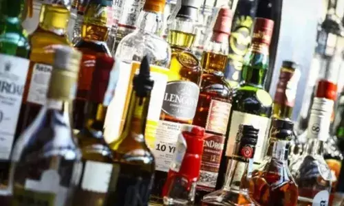 ക്രിസ്മസിനും റെക്കോര്‍ഡ് മദ്യ വില്‍പ്പന; കഴിഞ്ഞ വര്‍ഷത്തേക്കാള്‍ 24 ശതമാനം വര്‍ധന; രണ്ട് ദിവസങ്ങളിലായി ബെവ്കോ വിറ്റഴിച്ചത് 152 കോടിയുടെ മദ്യം