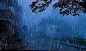 കേന്ദ്ര കാലാവസ്ഥാ വകുപ്പിന്റെ റിപ്പോര്‍ട്ട്: അടുത്ത അഞ്ചു ദിവസം കേരളത്തിലെ ഒരു ജില്ലകളിലും പ്രത്യേക മഴ മുന്നറിയിപ്പില്ല; മഴ ദുര്‍ബലമാകുമ്പോള്‍