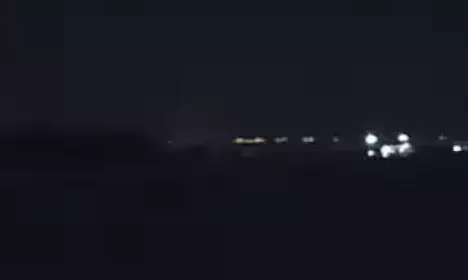 കായലിന് നടുവിലെത്തിയ ബോട്ടിൽ നിന്ന് യാത്രക്കാരൻ കായലിലേക്ക് കുതിച്ചു ചാടി; തിരച്ചിൽ ആരംഭിച്ചു; സംഭവം ആലപ്പുഴയിൽ