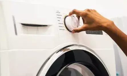 കുവൈറ്റിൽ കുഞ്ഞിനെ പ്രവാസി വീട്ടുജോലിക്കാരി വാഷിങ് മെഷീനിലിട്ട് കൊലപ്പെടുത്തി; നിലവിളിച്ചെങ്കിലും രക്ഷിക്കാൻ സാധിച്ചില്ല; ഞെട്ടലോടെ ആളുകൾ