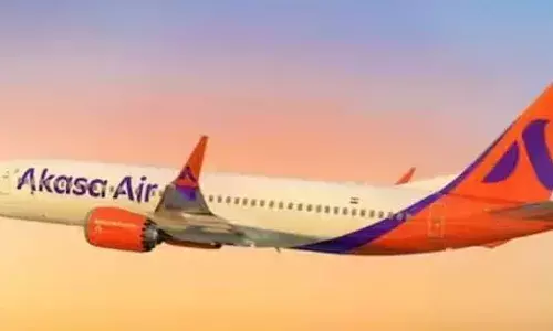 അവസാന നിമിഷം അറ്റകുറ്റപണി; മറ്റൊരു വിമാനം ഏര്‍പ്പാട് ചെയ്‌തെങ്കിലും എല്ലാവര്‍ക്കും കയറനുള്ള സൗകര്യം ഇല്ലായിരുന്നു; ഏഴ് യാത്രക്കാര്‍ക്ക് ബോര്‍ഡിംഗ് നിഷേധിച്ചു; നഷ്ടപരിഹാരവും നല്‍കിയില്ല; ആകാശ എയറിന് 10 ലക്ഷം പിഴ ചുമത്തി ഡിജിസിഎ