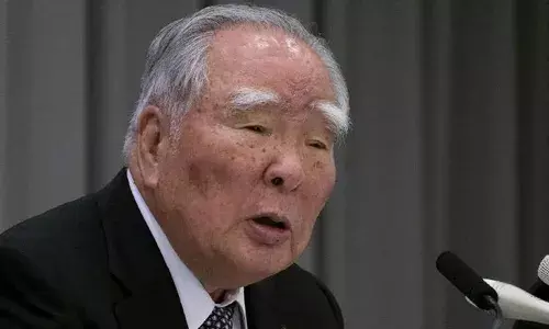 ഇന്ത്യന്‍ നിരത്തുകള്‍ കീഴടക്കിയ മാരുതി 800ന്റെ ഉപജ്ഞാതാവ്;  മാറ്റത്തിന് വഴിയൊരുക്കി മാരുതി ഉദ്യോഗ് ലിമിറ്റഡിന്റെ തുടക്കവും; ഇന്ത്യന്‍ വിപണി കണ്ടെത്തിയ തന്ത്രശാലി; സുസുക്കി മുന്‍ ചെയര്‍മാന്‍ ഒസാമു സുസുക്കി അന്തരിച്ചു