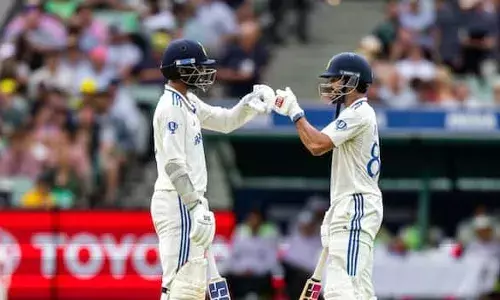 ടെസ്റ്റ് ക്രിക്കറ്റില്‍ 147 വര്‍ഷത്തെ ചരിത്രം തിരുത്തിക്കുറിച്ച് നിതീഷും വാഷ്ങ്ടണ്‍ സുന്ദറും; 8 വിക്കറ്റ് പാര്‍ട്ട്ണര്‍ഷിപ്പില്‍ ഏറ്റവും കുടുതല്‍ റണ്‍സ് എന്ന് റെക്കോര്‍ഡ് സ്വന്തം; എട്ടാമതും ഒന്‍പതാമതും ഇറങ്ങിയ ഇരുവരും നേരിട്ടത് 150 പന്തുകള്‍