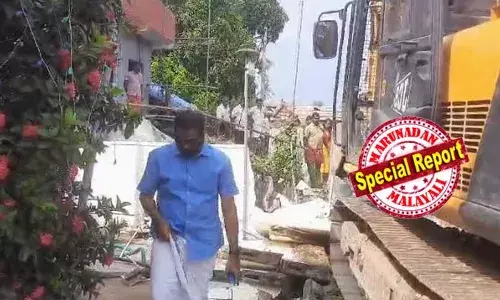 സിപിഎം എംഎല്‍എ ആയാല്‍ എന്തു ഇടിച്ചു നിരത്താം! പ്രവര്‍ത്തിച്ചു കൊണ്ടിരിക്കുന്ന റിസോര്‍ട്ടിന്റെ മതില്‍ ബുള്‍ഡോസറുമായെത്തി പൊളിച്ചത് എച്ച് സലാമിന്റെ നേതൃത്വത്തില്‍; റോഡിന് വീതികൂട്ടാനെന്ന പേരില്‍ നടപടി വിവാദത്തില്‍; പോലീസില്‍ പരാതി നല്‍കി റിസോര്‍ട്ട് അധികൃതര്‍