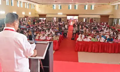 പത്തനംതിട്ടയിലെ സിപിഎം നേതാക്കള്‍ക്ക് പണക്കൊതി; സംസ്ഥാന കമ്മറ്റിക്ക് പരാതി പ്രളയം; ജീവഭയത്താല്‍ പലരും പരാതിയില്‍ പേര് വയ്ക്കുന്നില്ല; പാര്‍ട്ടി കമ്യൂണിസ്റ്റ് മൂല്യങ്ങളില്‍ നിന്നും അകന്നു; ജില്ലാ സമ്മേളനത്തില്‍ രൂക്ഷവിമര്‍ശനവുമായി എം.വി. ഗോവിന്ദന്‍