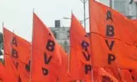 ഏകാധിപത്യ ശൈലിയില്‍ പ്രതിഷേധങ്ങള്‍ അടിച്ചമര്‍ത്തുന്നത് സ്വീകാര്യമല്ല; ഇരയ്ക്ക് നീതി ഉറപ്പാക്കുന്നതുവരെ പോരാട്ടം തുടരുമെന്ന് എബിവിപി; തമിഴ്‌നാട്ടിലെ ഡിഎംകെ സര്‍ക്കാരിനെതിരെ പരിവാര്‍ വിദ്യാര്‍ത്ഥി പ്രസ്ഥാനം; അണ്ണാ സര്‍വകലാശാല ബലാത്സംഗ കേസില്‍ പ്രതിഷേധം തുടരും