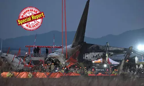 അപകടത്തിന് തൊട്ടുമുന്‍പ് വിമാനത്തിന്റെ എന്‍ജിനില്‍ എന്തോ വന്ന് തട്ടി; പിന്നാലെ എന്‍ജിനില്‍ നിന്ന് തീ; പക്ഷി ഇടിച്ചതുമൂലം ലാന്‍ഡിംഗ് ഗിയര്‍ തകരാറിലായെന്ന് നിഗമനം; റണ്‍വേയിലൂടെ തെന്നിനീങ്ങി കോണ്‍ക്രീറ്റ് മതിലില്‍ ഇടിച്ച് കത്തിയമര്‍ന്നു; രക്ഷപെട്ടത് വിമാനത്തിന്റെ ഏറ്റവും പിന്നിലിരുന്നവര്‍