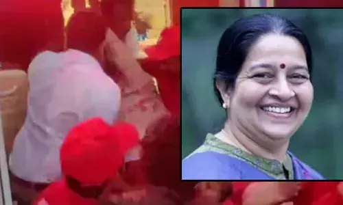 തൃക്കാക്കര എംഎല്‍എ ഉമ തോമസ് ഗുരുതര പരിക്ക്; കലൂര്‍ സ്റ്റേഡിയത്തിലെ ദിവ്യ ഉണ്ണിയുടെ നൃത്തപരിപാടിയില്‍ പങ്കെടുക്കാന്‍ എത്തിയപ്പോള്‍ ഗാലറിയില്‍ നിന്നും വീണു; 20 അടിയിലേറെ ഉയരത്തില്‍ നിന്നും വീണ ഉമ തോമസിനെ ആശുപത്രിയില്‍ അത്യാഹിത വിഭാഗത്തില്‍ പ്രവേശിപ്പിച്ചു; പരിക്കേറ്റത് തലയ്ക്ക്