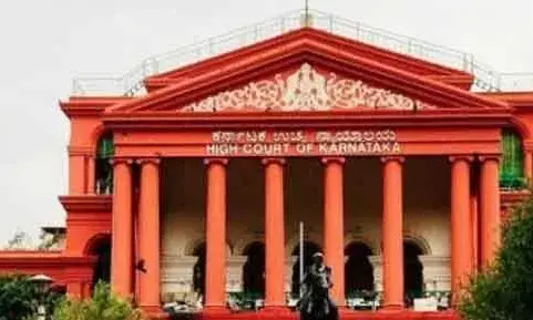 ദത്തെടുക്കേണ്ട കുട്ടിയുടെ പിതാവിന്റെ സമ്മതപത്രം ഇല്ലാത്ത അപേക്ഷ അപൂര്‍ണമെന്ന് യെലഹങ്ക സബ് രജിസ്ട്രാര്‍; അതിജീവിതയുടെ കുഞ്ഞിനെ ദത്തെടുക്കാന്‍ പിതാവായ പ്രതിയുടെ സമ്മതം വേണ്ടെന്ന നിര്‍ണ്ണായക വിധിയുമായി കര്‍ണാടക ഹൈക്കോടതി