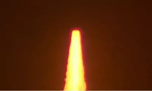 സ്വന്തം ബഹിരാകാശ നിലയം സ്ഥാപിക്കുന്നത് അടക്കം ഭാവി ദൗത്യങ്ങള്‍ക്ക് നിര്‍ണായകം; രണ്ടുപേടകങ്ങളെ ഭൂമിയുടെ ഭ്രമണപഥത്തില്‍ വച്ച് കൂട്ടിയോജിപ്പിക്കുന്ന ഇസ്രോയുടെ സ്‌പേഡെക്‌സ് വിക്ഷേപണം വിജയം; ചരിത്രം കുറിക്കാന്‍ ഇന്ത്യ