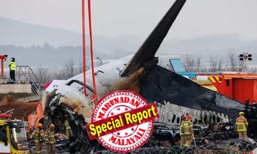 റൺവേയിൽ കത്തിയമർന്ന് മനുഷ്യജീവനുകൾ; മനസിന് ഏറ്റത് വലിയ ആഘാതം; വിമാനത്തിൽ കയറാൻ പേടി; മെന്റൽ ട്രോമയിൽ ദ​ക്ഷി​ണ കൊ​റിയൻ ജനങ്ങൾ; ടിക്കറ്റുകൾ റദ്ദാക്കി യാത്രക്കാർ; ബുക്ക് ചെയ്ത 68,000 ടിക്കറ്റുകൾ ക്യാൻസൽഡ്; എയർലൈൻസിന്‍റെ ഓഹരികൾക്കും തിരിച്ചടി; വിമാനാപകടത്തിന് പിന്നാലെ ജെജു എയറിൽ സംഭവിക്കുന്നത്!