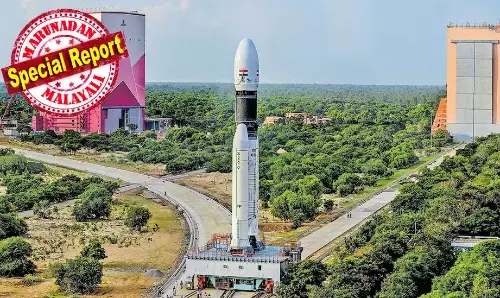 കഴിഞ്ഞ ദിവസം പൂര്‍ത്തിയാക്കിയത് 99-ാം ദൗത്യം; ജനവരിയില്‍ വിക്ഷേപിക്കാനിരിക്കുന്നത് 100-ാം വിക്ഷേപണ ദൗത്യം; റോക്കറ്റുകളിലെ ബാഹുബലിയായ ജിഎസ്എല്‍വി ഉപയോഗിച്ച് നാവിഗേഷന്‍ ഉപഗ്രഹം എന്‍എവി 02 വിണ്ണിലെത്തിക്കുക; ഉപഗ്രഹ വിക്ഷേപണ ചരിത്രത്തിലെ സുപ്രധാന നാഴികക്കല്ല് പിന്നിടാനൊരുങ്ങി ശ്രീഹരിക്കോട്ടയിലെ സതീഷ് ധവാന്‍ ബഹിരാകാശ കേന്ദ്രം