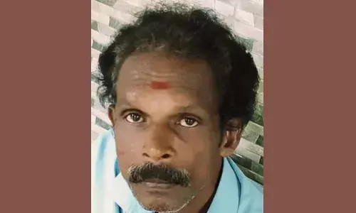 കുടിക്കാന്‍ വെള്ളം ചോദിച്ചെത്തി വയോധികയുടെ മാല പറിച്ചോടി; മോഷ്ടാവിനെ നാട്ടുകാര്‍ പിടികൂടി പോലീസിന് കൈമാറി