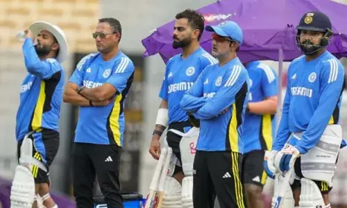 ടീമിലെ അഴിച്ചുപണികള്‍ രോഹിതിന്റെ താല്‍പര്യങ്ങള്‍ക്കു വിരുദ്ധം; ഡ്രസ്സിങ് റൂമില്‍ താരങ്ങളുമായി അസ്വാരസ്യം; യുവതാരങ്ങള്‍ക്കും വിശ്വാസം നഷ്ടപ്പെട്ടു; ചാമ്പ്യന്‍സ് ട്രോഫിയിലും പ്രകടനം മോശമായാല്‍ ഗംഭീര്‍ തെറിക്കും; പരിശീലകനില്‍ ബിസിസിഐക്ക് കടുത്ത അതൃപ്തി