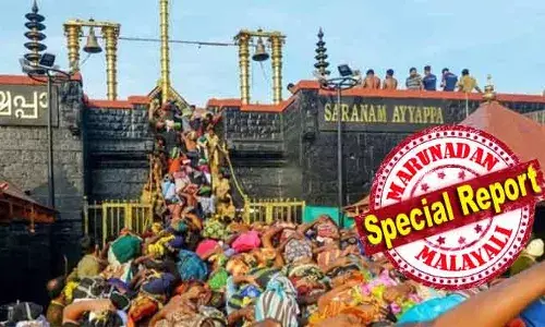 എരുമേലിയില്‍ നിന്നും വാഹനത്തില്‍ മുക്കുഴിയില്‍ എത്തി പാസ് വാങ്ങി; കാറില്‍ പാഞ്ഞ് പമ്പയില്‍ എത്തി അവര്‍ പ്രത്യേക പാസുമായി മല കയറി; 5000 പാസിന് പകരം 22000 പാസ് നല്‍കിയത് വമ്പന്‍ അഴിമതി; പൊളിച്ച് ഹൈക്കോടതി; പിന്‍വലിച്ച് ദേവസ്വം ബോര്‍ഡ്; ശബരിമല ദര്‍ശന മാഫിയ ഒറ്റ ദിവസമുണ്ടാക്കിയത് ലക്ഷങ്ങളോ?